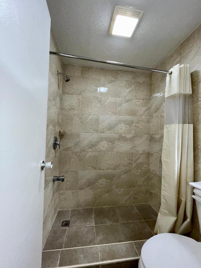 West Point Washington Burgess Inn מראה חיצוני תמונה