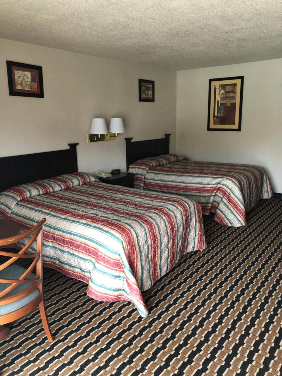 West Point Washington Burgess Inn מראה חיצוני תמונה