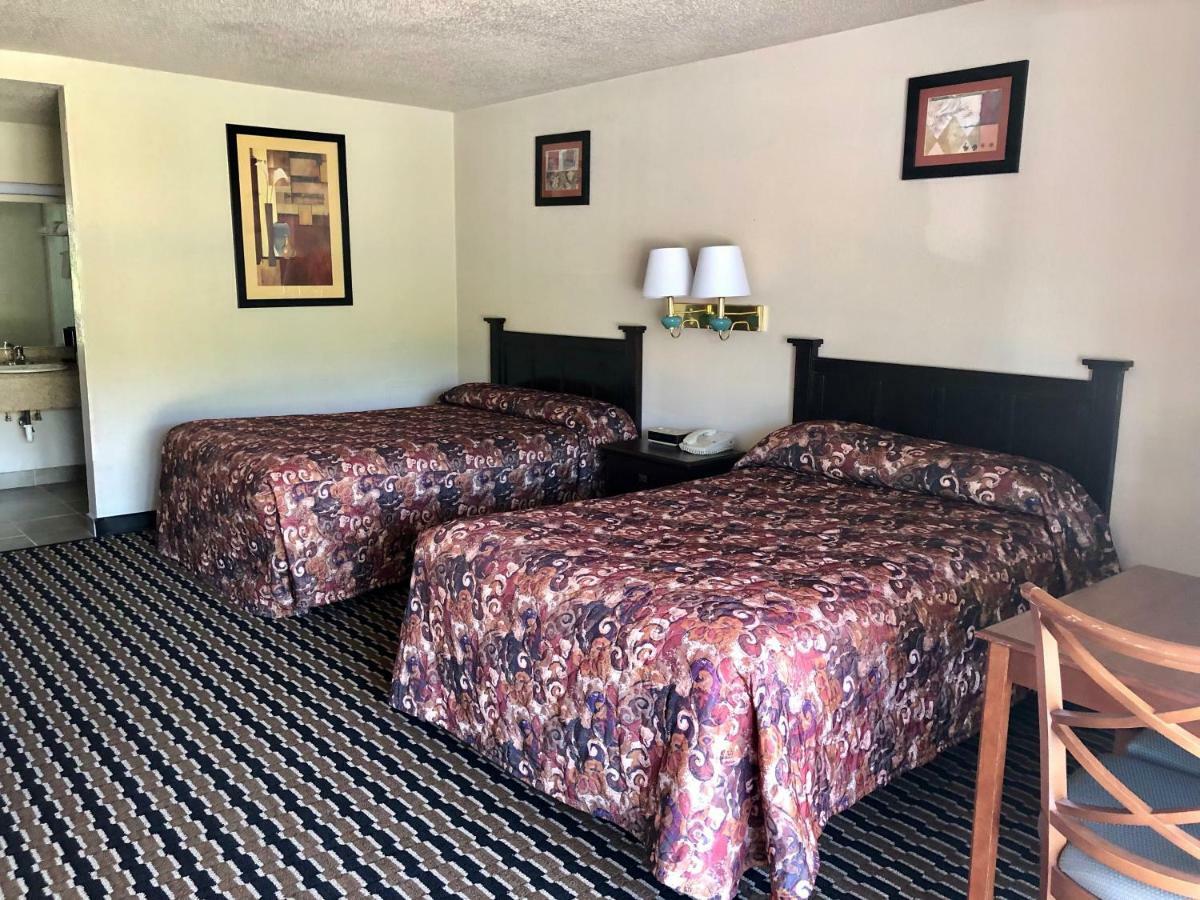 West Point Washington Burgess Inn מראה חיצוני תמונה